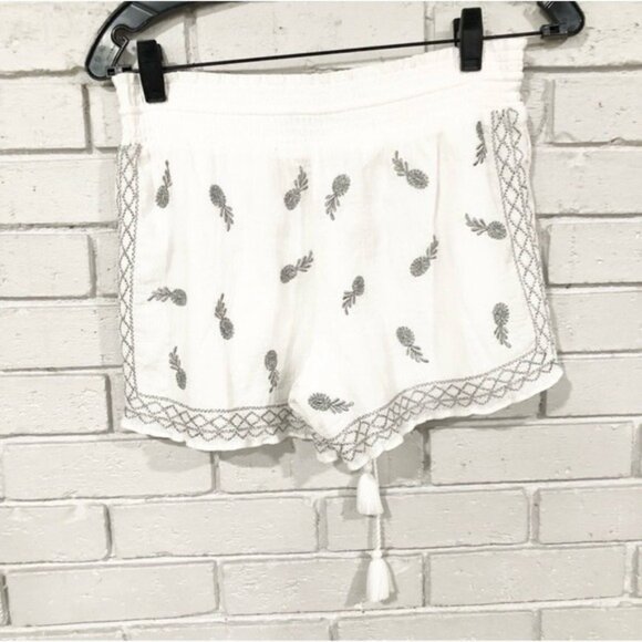 J.Crew Women's White Gauzy Pull On Pineapple Print Shorts - Size XXS - Picture 2 of 4